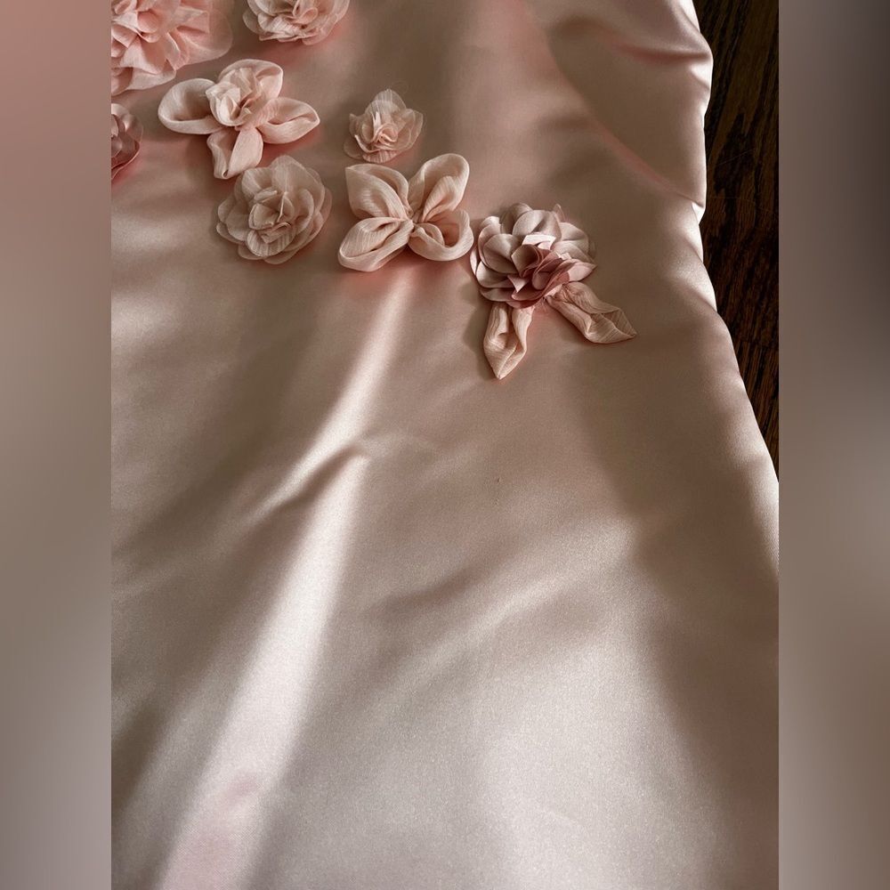 LoveShackFancy
Mensa Rosette Mini Slip Dress 14 - Picture 8 of 11